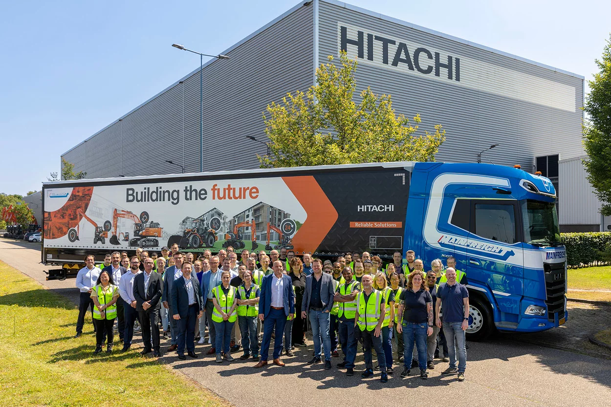 Startupokat hív innovációs programjába a Hitachi
