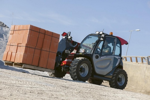 Manitou teleszkópos rakodógép
