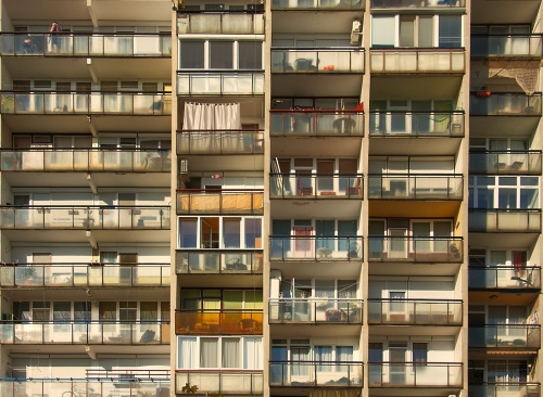 A lakótelepi lakások lehetnek a befektetők célpontjai jövőre