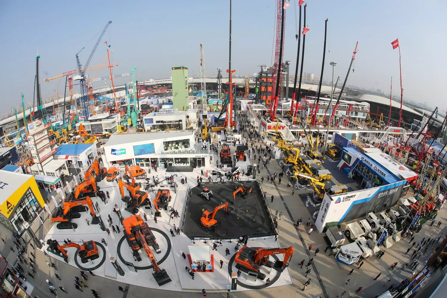 Hamarosan nyit a bauma China