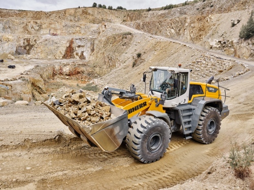 Új Liebherr homlokrakodók