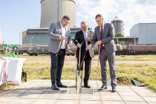 Letették a Mátrai Erőmű új erőművi blokkjának alapkövét Visontán